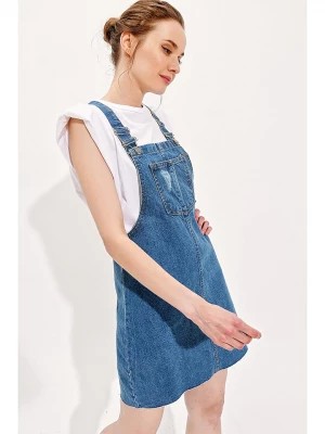 Zdjęcie produktu Trend Alacati Sukienka dżinsowa w kolorze niebieskim rozmiar: 36