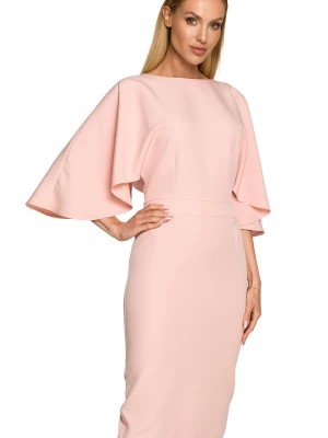 Zdjęcie produktu Sukienka elegancka ołówkowa z szerokimi rękawami pudrowa z pelerynką Sukienki.shop