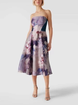 Zdjęcie produktu Sukienka koktajlowa bez rękawów i z kwiatowym wzorem Swing