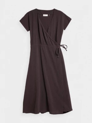 Zdjęcie produktu Sukienka kopertowa z bawełnianego muślinu midi - brązowa OUTHORN