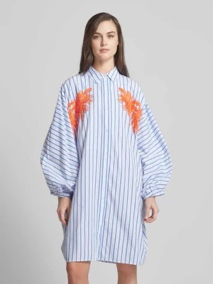 Zdjęcie produktu Sukienka koszulowa o długości do kolan z cekinowym obszyciem Essentiel