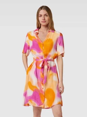 Zdjęcie produktu Sukienka koszulowa o długości do kolan z listwą guzikową model ‘Imala’ b.Young