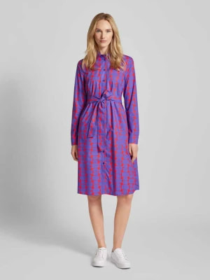 Zdjęcie produktu Sukienka koszulowa o długości do kolan ze wzorem na całej powierzchni Christian Berg Woman