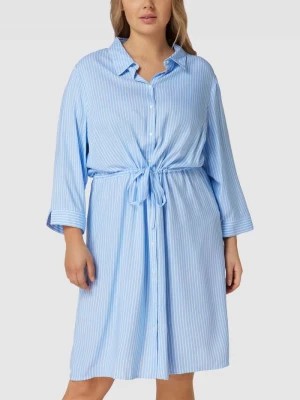 Zdjęcie produktu Sukienka koszulowa PLUS SIZE o długości do kolan z wiskozy ONLY CARMAKOMA