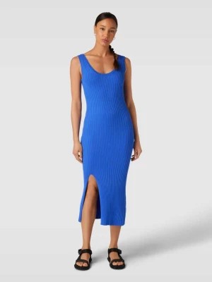 Zdjęcie produktu Sukienka midi o kroju podkreślającym figurę z prążkowanego materiału model ‘Relana’ EDITED