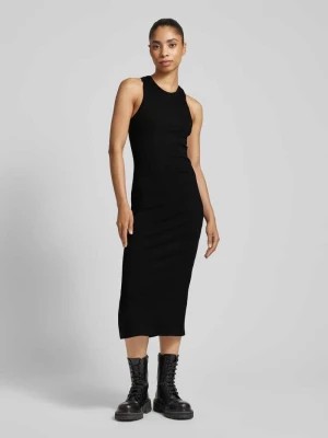 Zdjęcie produktu Sukienka midi z efektem prążkowania model ‘BELFAST’ Only