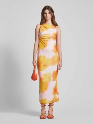 Zdjęcie produktu Sukienka midi z kwiatowym wzorem model ‘AUBREY’ Noisy May