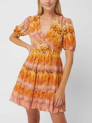 Zdjęcie produktu Sukienka mini z plisami model ‘Sonora’ Marciano Guess