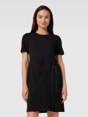 Zdjęcie produktu Sukienka o długości do kolan z asymetryczną spódnicą DKNY