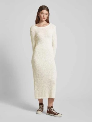 Zdjęcie produktu Sukienka o długości do kolan z dzianiny z efektem bouclé Gina Tricot