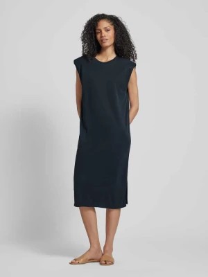 Zdjęcie produktu Sukienka o długości do kolan z krótkimi rękawkami model ‘Stivian’ MbyM