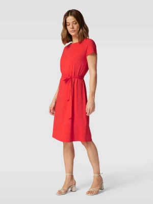Zdjęcie produktu Sukienka o długości do kolan z paskiem w talii LANIUS