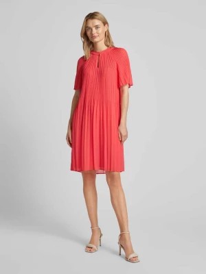 Zdjęcie produktu Sukienka o długości do kolan z wiskozy z wycięciem w kształcie łezki comma