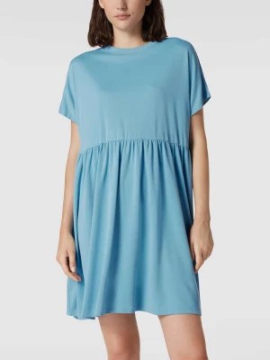 Zdjęcie produktu Sukienka T-shirtowa z obniżonymi ramionami model ‘CuproShort’ Jake*s Casual