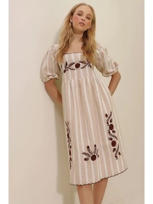 Zdjęcie produktu Lycalia Sukienka w kolorze beżowym rozmiar: M