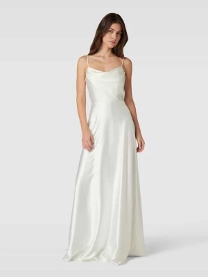 Zdjęcie produktu Suknia ślubna z cienkimi ramiączkami luxuar