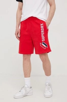 Zdjęcie produktu Superdry szorty bawełniane męskie kolor czerwony