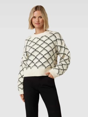 Zdjęcie produktu Sweter krótki z dzianiny ze wzorem na całej powierzchni model ‘OLIVIA’ Selected Femme