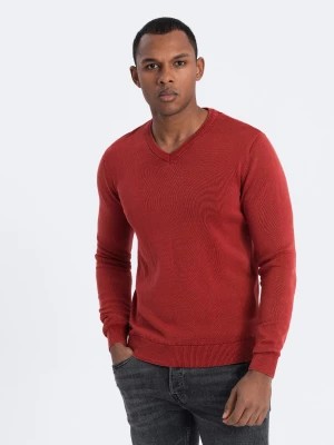 Zdjęcie produktu Sweter męski washowany z dekoltem w serek - czerwony V3 OM-SWOS-0108
 -                                    XL