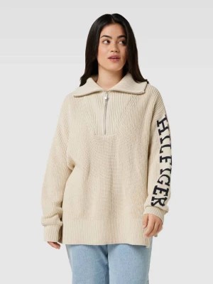 Zdjęcie produktu Sweter z dzianiny z krótkim zamkiem błyskawicznym model ‘PLACED’ Tommy Hilfiger Curve