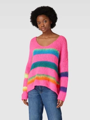 Zdjęcie produktu Sweter z dzianiny z paskami w kontrastowym kolorze miss goodlife