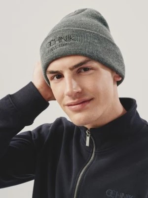 Zdjęcie produktu Szara czapka zimowa męska z logo OCHNIK