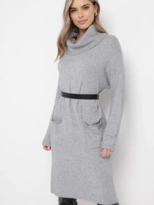 Zdjęcie produktu Szara Dzianinowa Sukienka z Szerokim Golfem i Kieszeniami Chicella