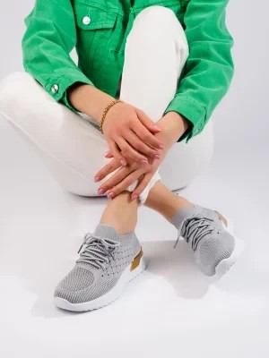 Zdjęcie produktu Szare ażurowe buty sportowe Shelvt