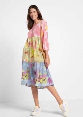 Zdjęcie produktu Szeroka sukienka tunikowa midi, rękawy 7/8, z materiału z wiskozą bonprix