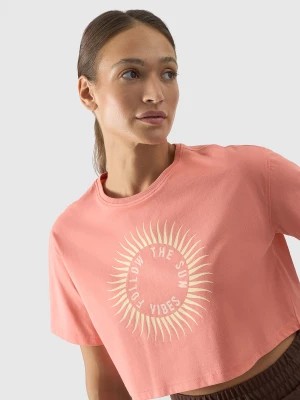 Zdjęcie produktu T-shirt crop top z nadrukiem damski - łososiowy 4F