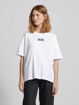 Zdjęcie produktu T-shirt o kroju oversized z wyhaftowanym napisem Smith and Soul