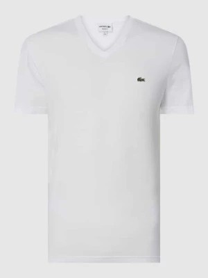 Zdjęcie produktu T-shirt o kroju Regular Fit z dekoltem w serek Lacoste