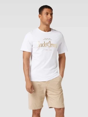 Zdjęcie produktu T-shirt z bawełny nadrukiem z logo — wyłącznie w naszej ofercie Jack & Jones Premium
