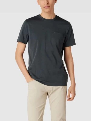 Zdjęcie produktu T-shirt z kieszenią na piersi Christian Berg Men