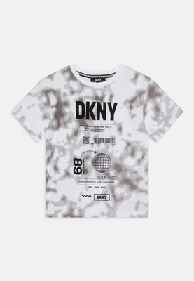 Zdjęcie produktu T-shirt z nadrukiem DKNY