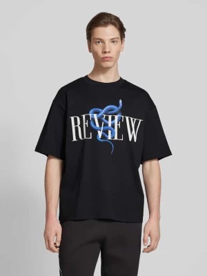 Zdjęcie produktu T-shirt z nadrukiem z logo i okrągłym dekoltem REVIEW
