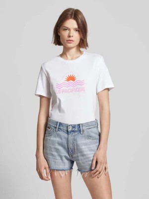 Zdjęcie produktu T-shirt z nadrukowanym motywem model ‘LUCIA’ Only