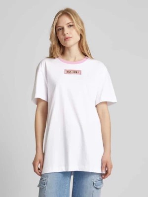 Zdjęcie produktu T-shirt z obszyciem z kamieni stras Guess