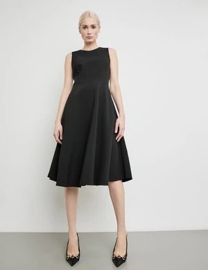Zdjęcie produktu TAIFUN Damski Sukienka bez rękawów z rozszerzaną partią spódnicy Bez rękawów Okrągły Czarny Jednokolorowy