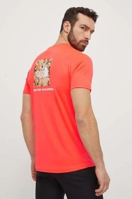 Zdjęcie produktu The North Face t-shirt sportowy Reaxion kolor czerwony z nadrukiem NF0A4CDWQI41