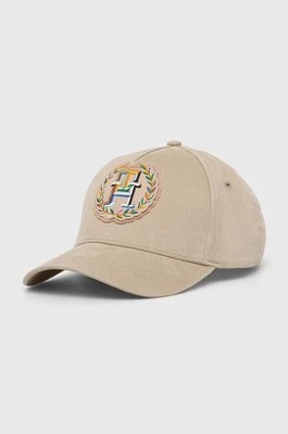 Zdjęcie produktu Tommy Hilfiger czapka z daszkiem bawełniana kolor beżowy z aplikacją AM0AM12161