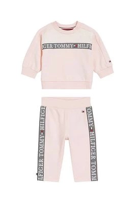 Zdjęcie produktu Tommy Hilfiger dres niemowlęcy kolor różowy