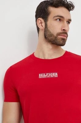 Zdjęcie produktu Tommy Hilfiger t-shirt bawełniany męski kolor czerwony z nadrukiem MW0MW34387