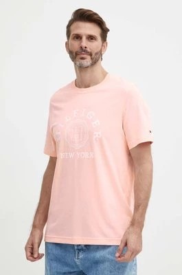 Zdjęcie produktu Tommy Hilfiger t-shirt bawełniany męski kolor różowy z nadrukiem MW0MW34437