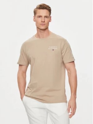 Zdjęcie produktu Tommy Hilfiger T-Shirt Logo UM0UM02916 Beżowy Regular Fit