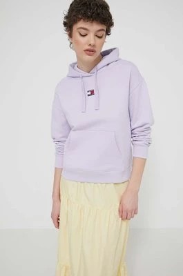 Zdjęcie produktu Tommy Jeans bluza bawełniana damska kolor fioletowy z kapturem z aplikacją DW0DW17326