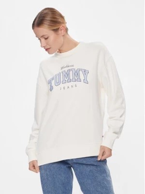Zdjęcie produktu Tommy Jeans Bluza Tjw Rlx Varsity Luxe Crew DW0DW17339 Biały Regular Fit