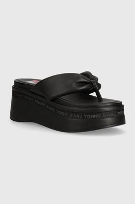 Zdjęcie produktu Tommy Jeans japonki TJW WEDGE SANDAL damskie kolor czarny na platformie EN0EN02457