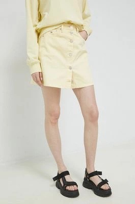 Zdjęcie produktu Tommy Jeans spódnica jeansowa kolor żółty mini rozkloszowana