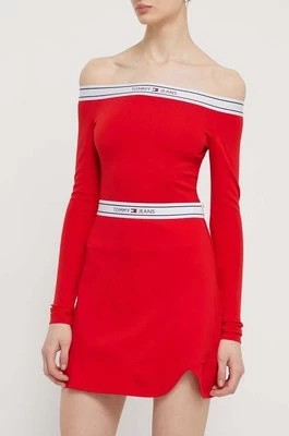 Zdjęcie produktu Tommy Jeans spódnica kolor czerwony mini rozkloszowana DW0DW17880